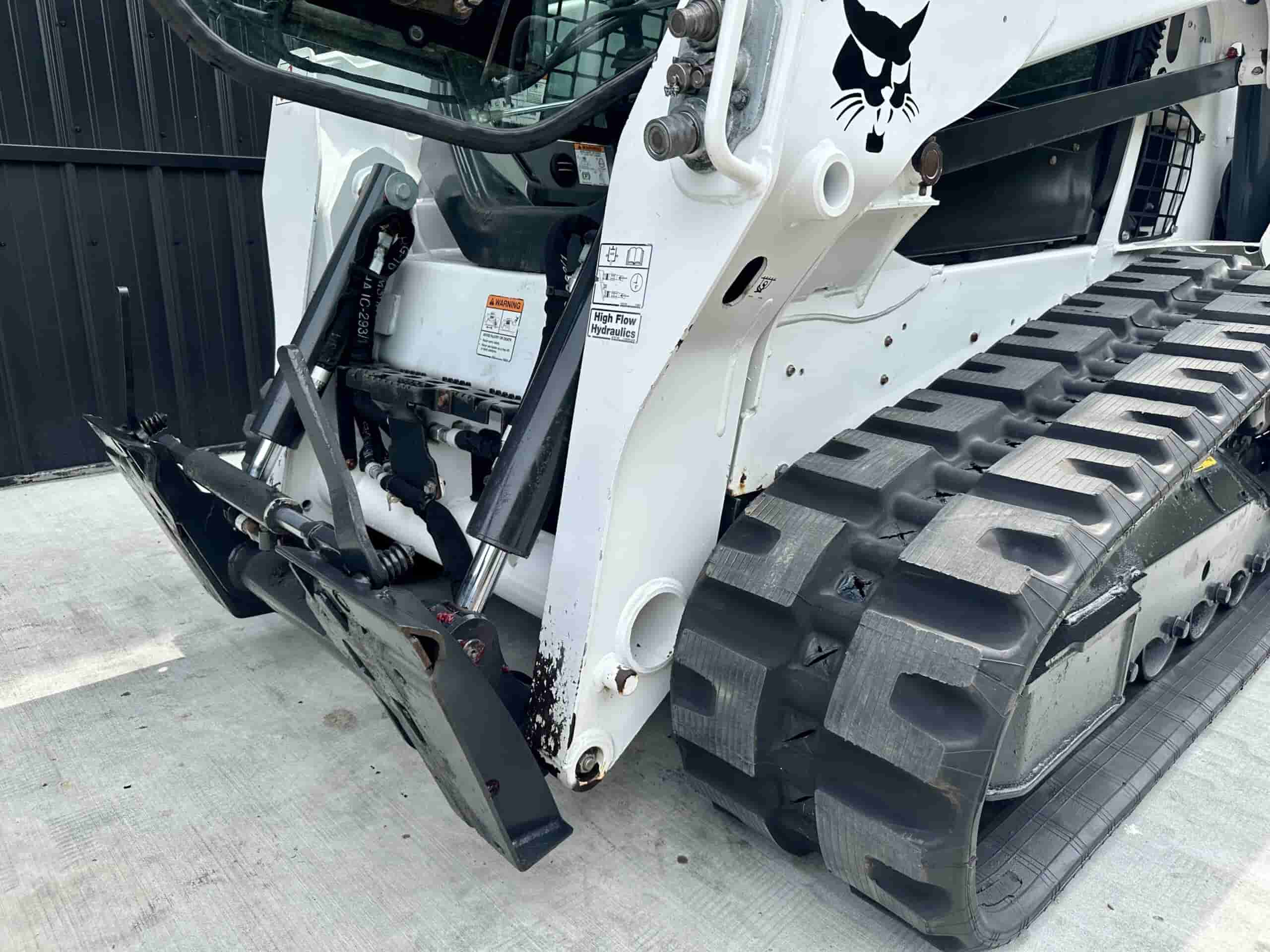 2018 BOBCAT T595 CLEAN
